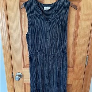 Navy pinstripe, universal thread, size L,